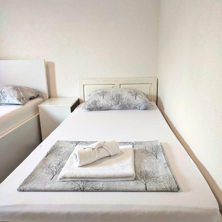 A&A Apartment Mostar - Free private parking - Two-Bedroom Apartment - 9