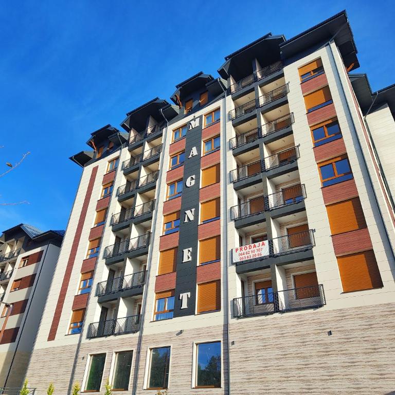 Omorika Lux - Two-Bedroom Apartment - 38