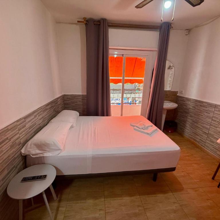PENSIÓN ROSA - Habitación Doble - 2 camas - 2