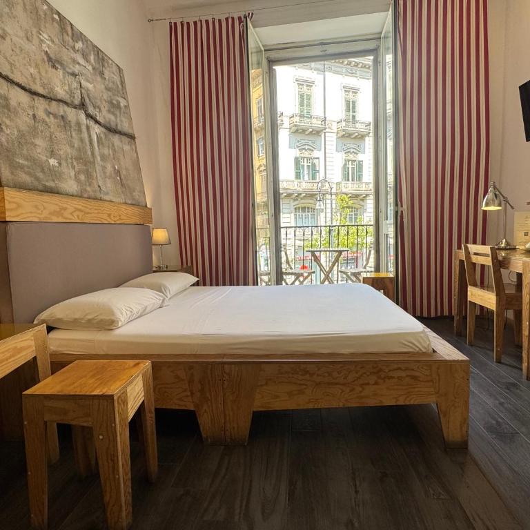 AQUAROOMS Suites - Camera Matrimoniale Deluxe con Vasca - 21