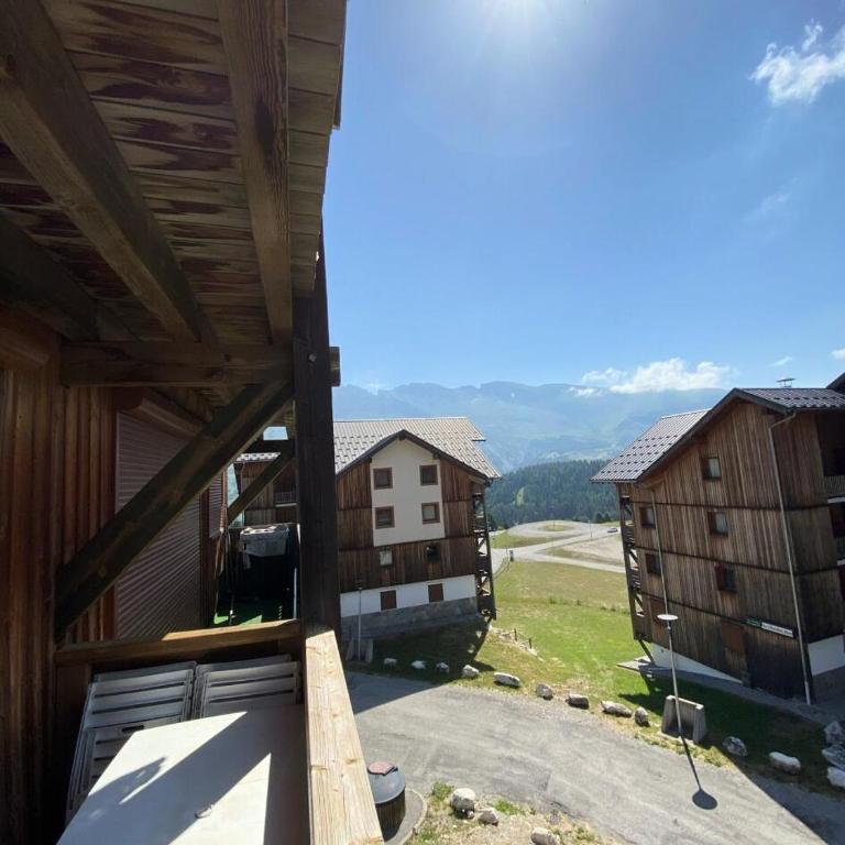 Les Chalets De Superd Ancolie - APPARTEMENT DANS CHALET DE 30 LOGEMENTS EXPO SUD MAE-8854 - Appartement - 13