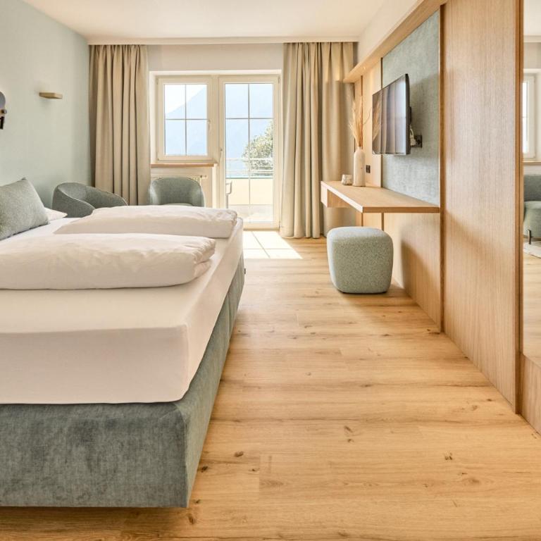 Das Schlössl - Doppelzimmer mit Bergblick - 1