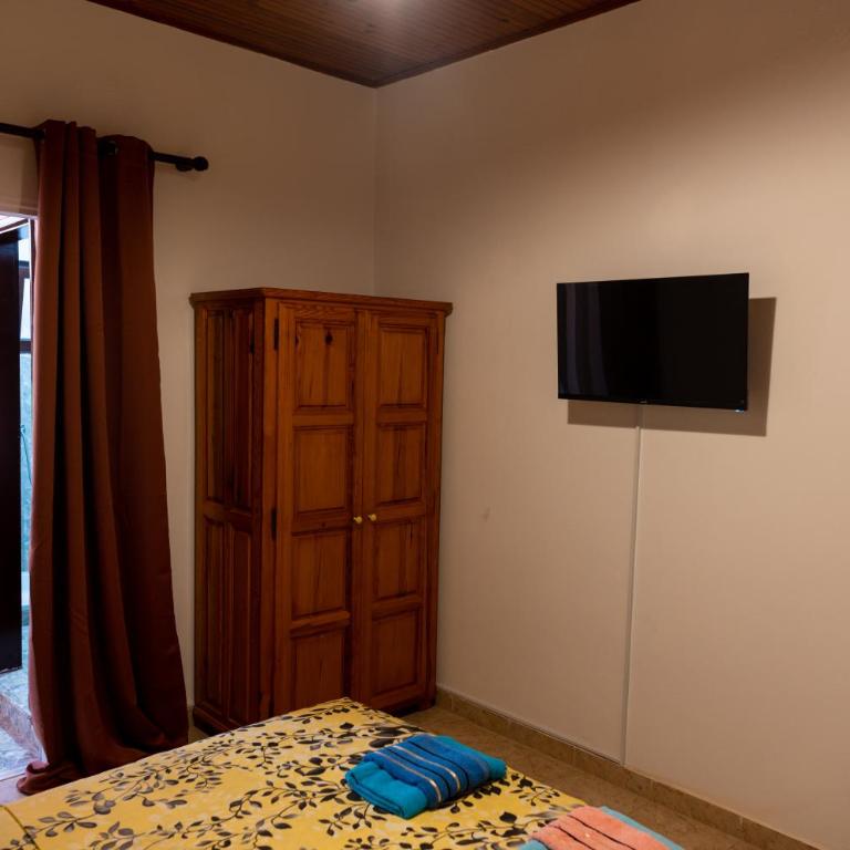 Villa Serenita - Dvokrevetna Soba sa Bračnim Krevetom i Balkonom - 21