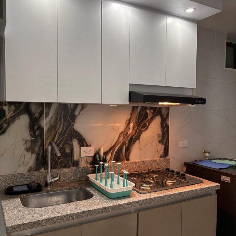 Apto Premium Ibagué lujoso, moderno y bien ubicado - Three-Bedroom Apartment - 11