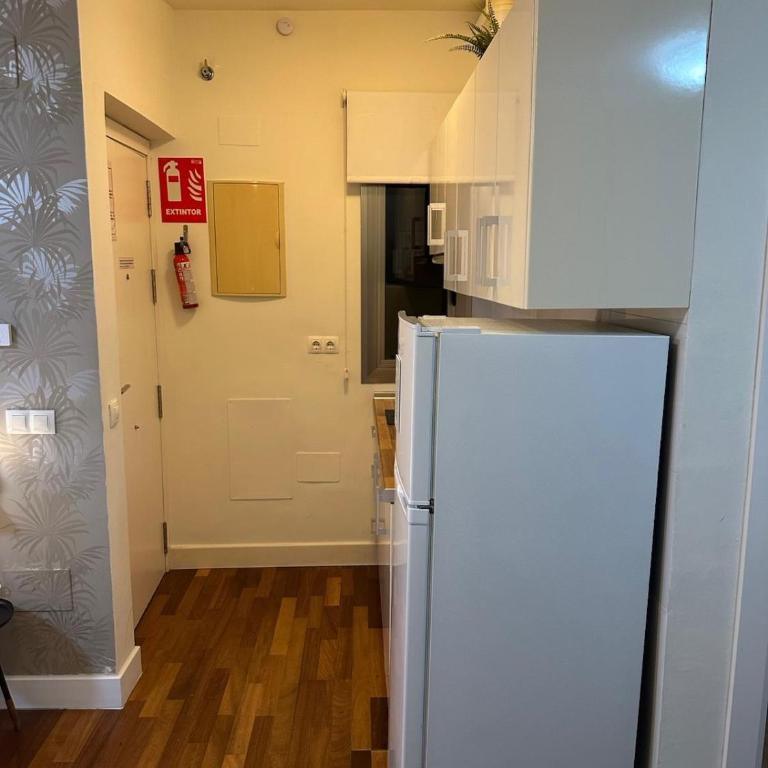 ZONA ÁTICO DE LUJO con vistas Espectaculares - Apartamento de 1 dormitorio - 4