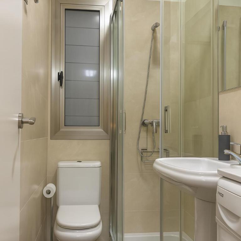 ZONA ÁTICO DE LUJO con vistas Espectaculares - Apartamento de 1 dormitorio - 8