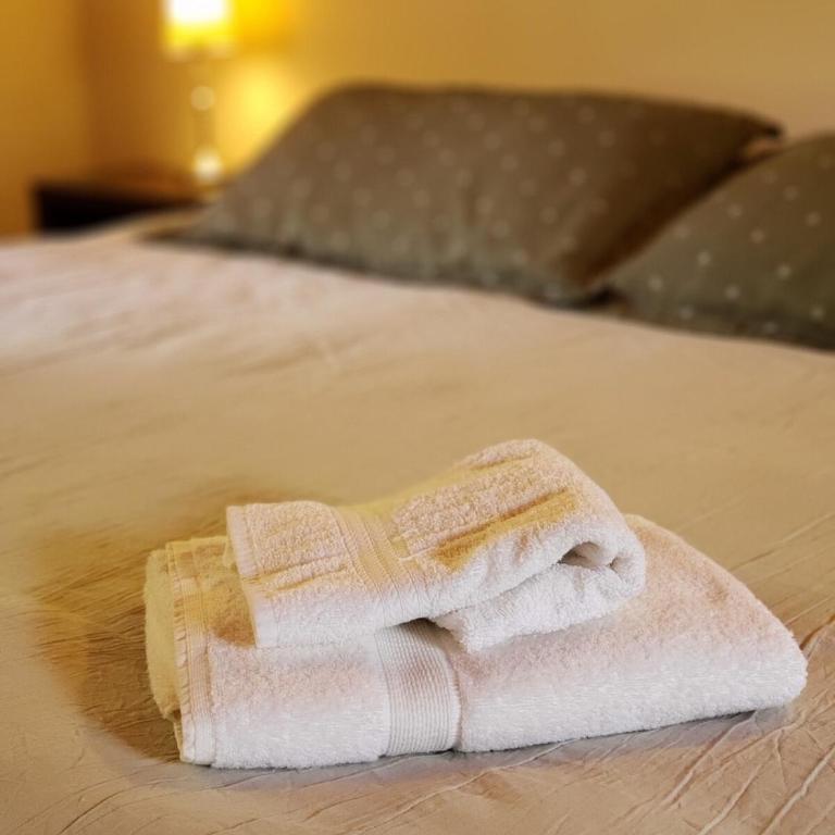 Monoambiente con pileta y Cochera en SM De Los Andes - Estudio con cama extragrande - 10