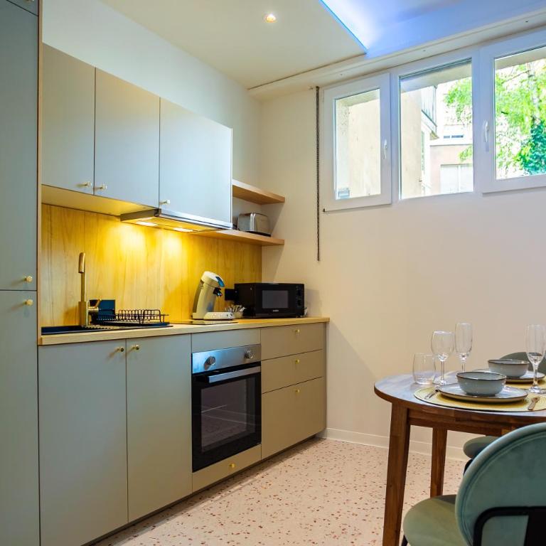 Suite jacuzzi & sauna - Centre - Strasbnb - Apartamento de 1 dormitorio - 17
