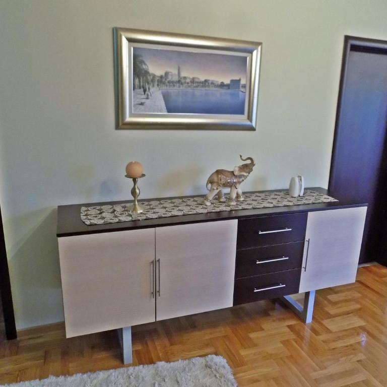 Apartment Kragujevac - Apartment with Balcony - 24