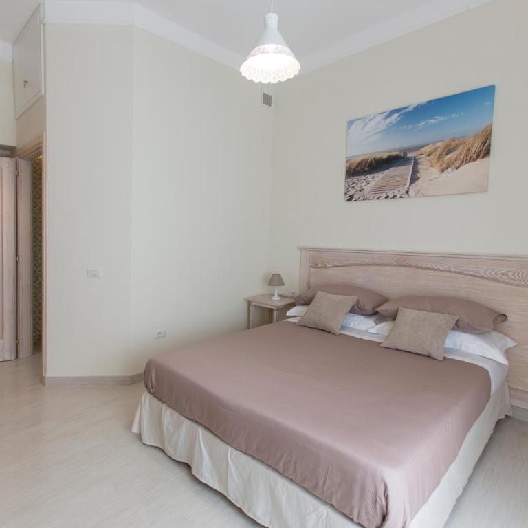 Brezza Marina Luxury Rooms - Camera Tripla Comfort - 4