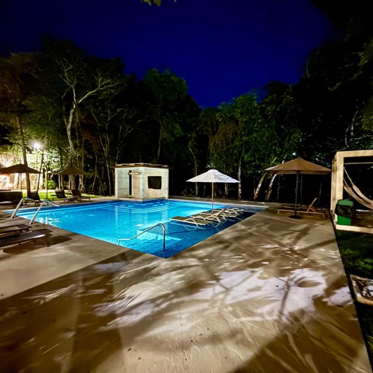 CasaMEXH Selva II- Vacaciones de ensueño cerca de playas-arrecifes-cenotes y naturaleza Amenidades tipo resort - Two-Bedroom Apartment with Balcony - 3