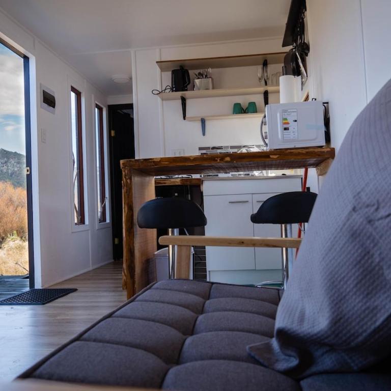 Casa Kanata - Two-Bedroom House - 1