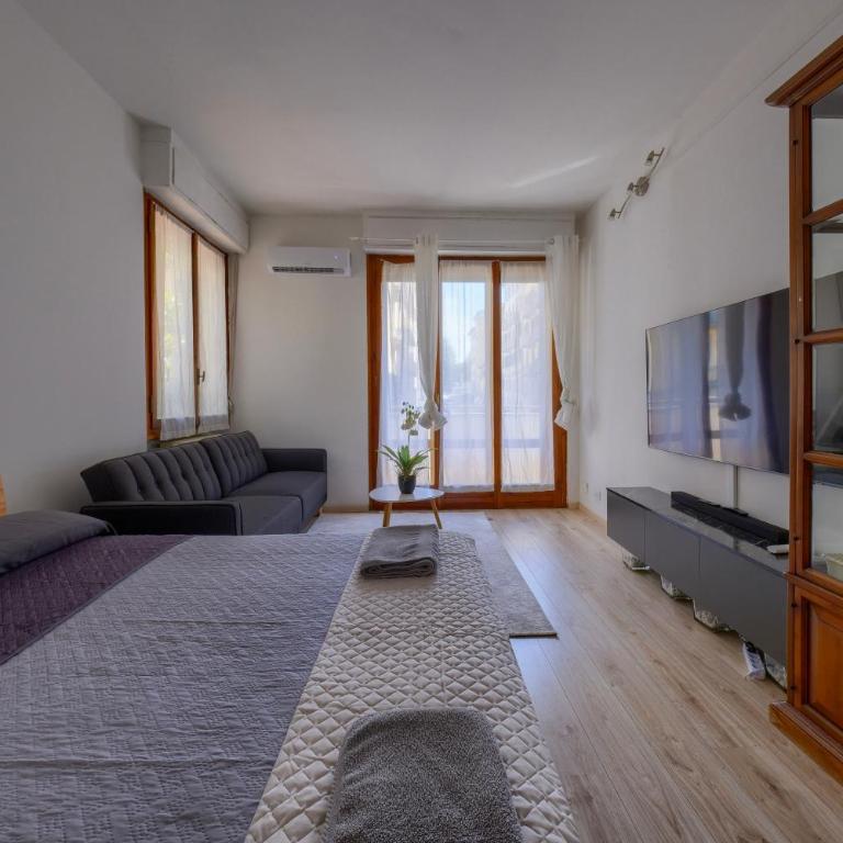 Show Me Florence 2 bedroom appartment Duomo & Airport TRAM - Appartamento con 1 Camera da Letto - 40