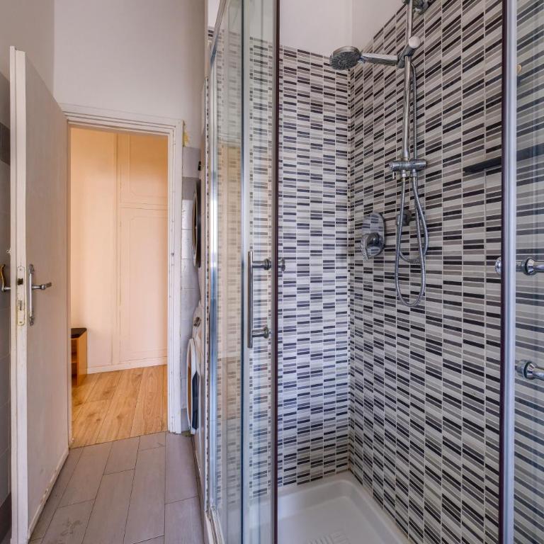 Show Me Florence 2 bedroom appartment Duomo & Airport TRAM - Appartamento con 1 Camera da Letto - 47