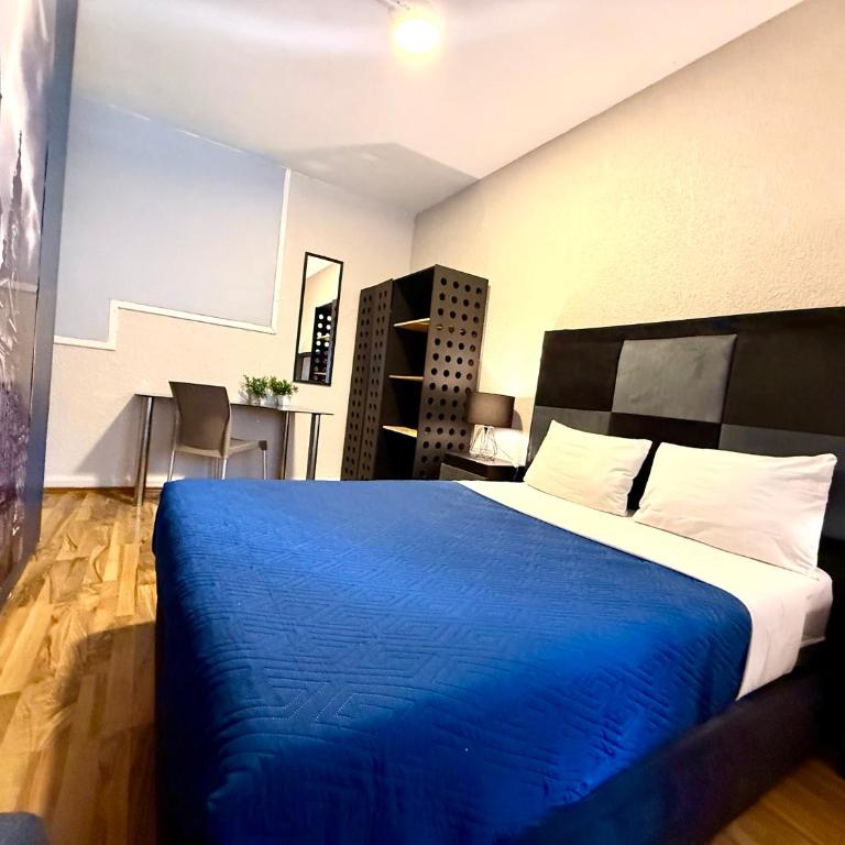 Roomies Hostel - Condesa - Superior Double Room - 2