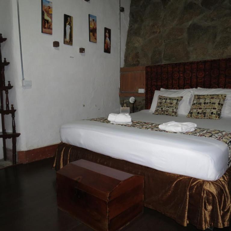 Hotel El Tesoro Sonson - Habitación Doble con baño privado - 3