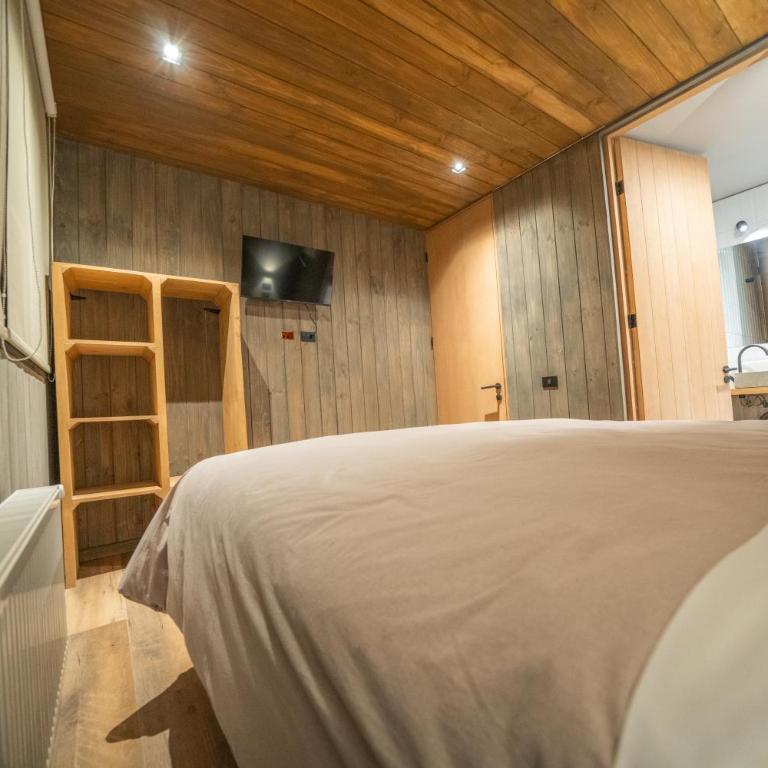 Roble Viejo Lodge - Double Room with Private Bathroom - 10