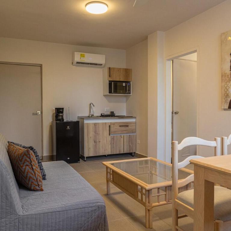 New Pueblito Suites - Cerca a la Playa - Suite with City View - 8