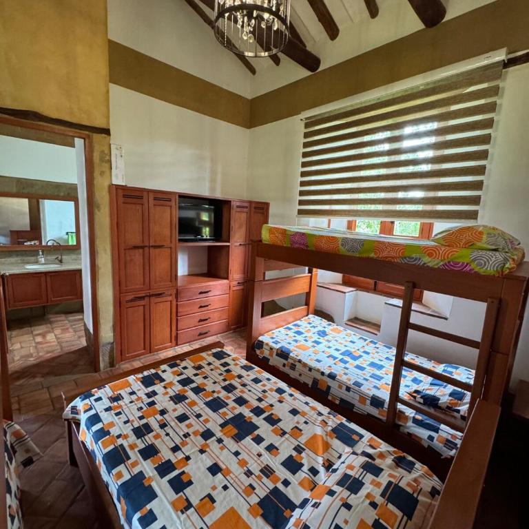 El Refugio de mis años - Three-Bedroom Villa - 49