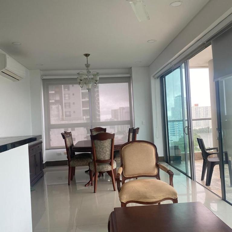 Oceanfront Luxury - A pasos del Centro Histórico - Two-Bedroom Apartment - 36