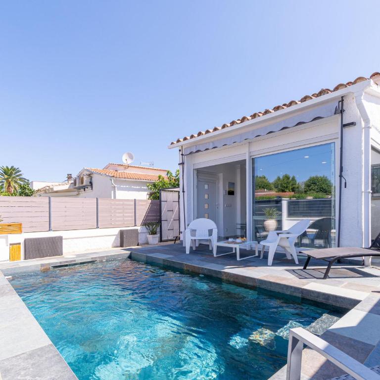 Casa Empuriabrava con Piscina Privada y Parking - HISP-288-69 - Casa - 1
