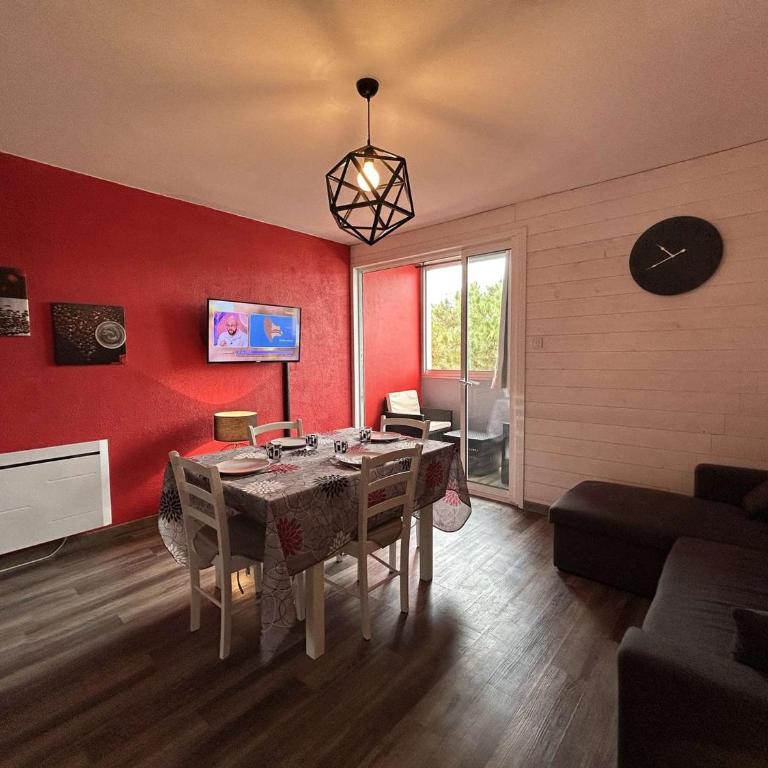 Appartement moderne 4 pers. avec parking à Saint-Hilaire-de-Riez - FR-1-224C-358 - Appartamento - 1