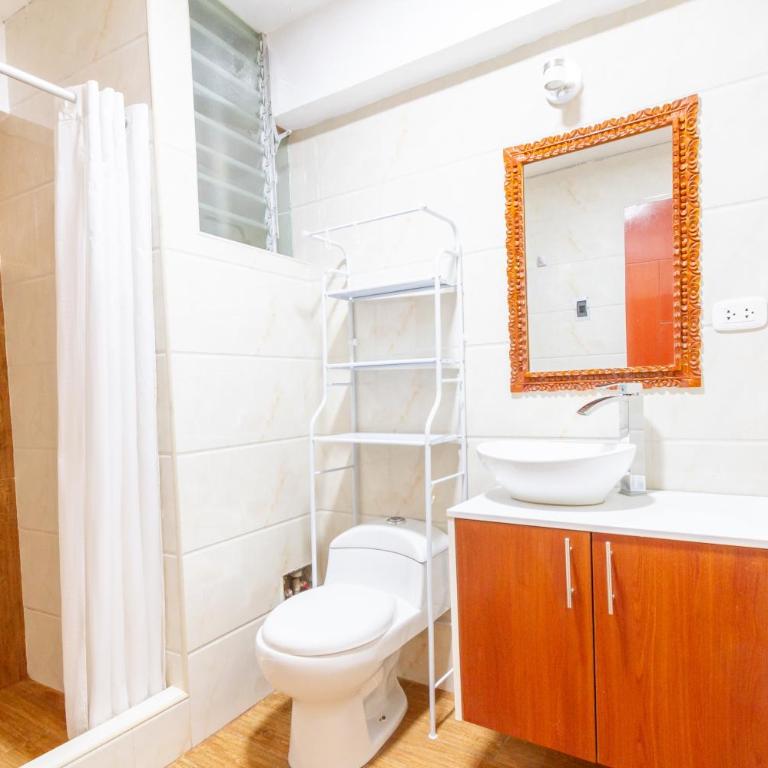 Cusco Hostal Qolla Wasi-II - Habitación Cuádruple Económica - 25