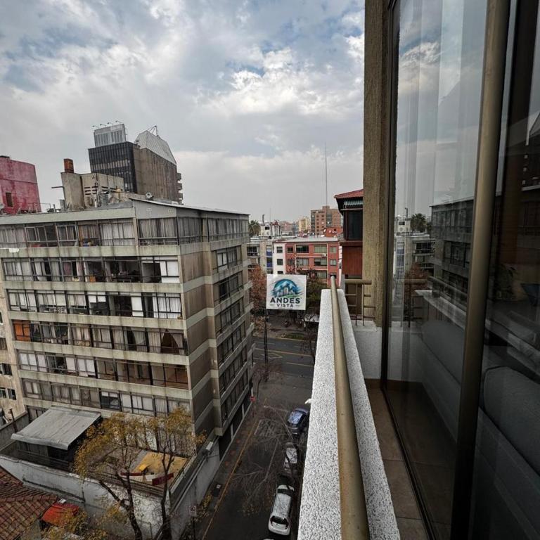 Departamento moderno full equipado - General Flores - One-Bedroom Apartment with City View - 16