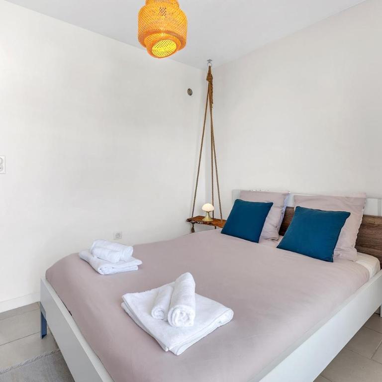 Bel appartement vue mer proche de la promenade des anglais - Apartamento de 2 dormitorios con terraza y vistas al mar - 10