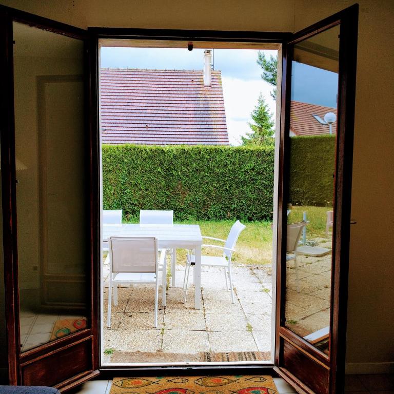 Belle et grande maison familiale à Cabourg, 7 pers et 1 bébé, proche Hippodrome - Maison 4 Chambres - 14