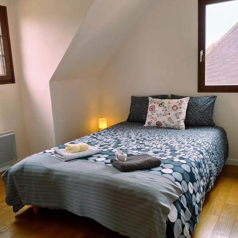 Belle et grande maison familiale à Cabourg, 7 pers et 1 bébé, proche Hippodrome - Maison 4 Chambres - 32