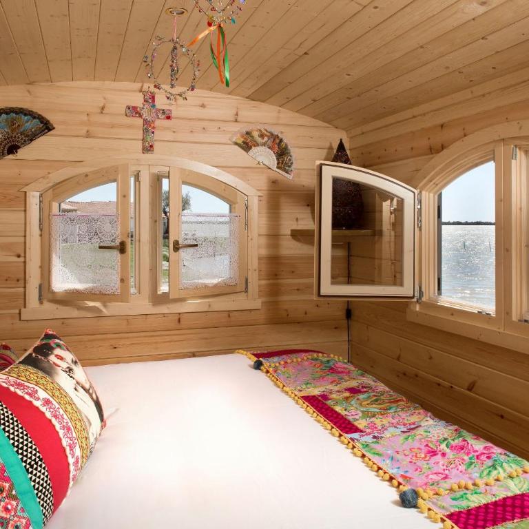 Lodge Sainte Helene Adult only - Roulotte Supérieure - Vue sur Lac - 2