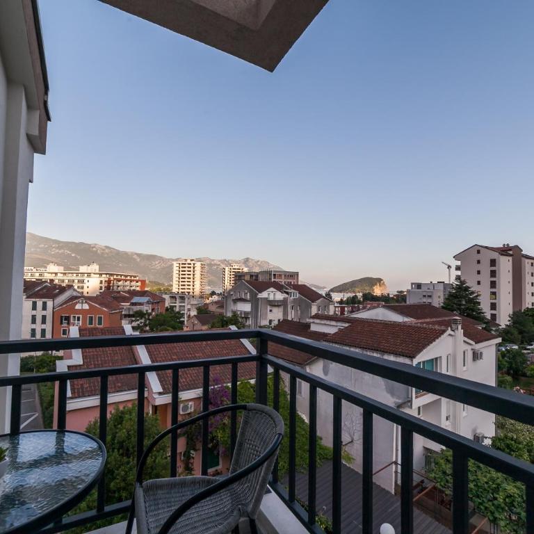 Milara Apartments - Dvokrevetna Soba sa Bračnim Krevetom i Terasom - 2