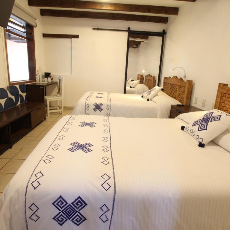 Hotel Ocho Barrios - Habitación Deluxe con 2 camas grandes - 8