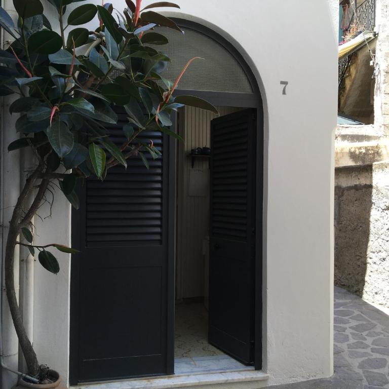Vulcanoconsult Appartamenti Spiaggia - Piccolo Monolocale - 17