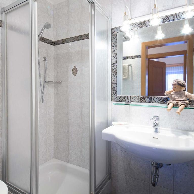 Alpin Apartments Colfosco - Appartement Confort 3 Chambres - 6
