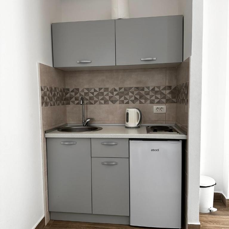 Guest House Dzakovic Stana - One-Bedroom Apartment - 6