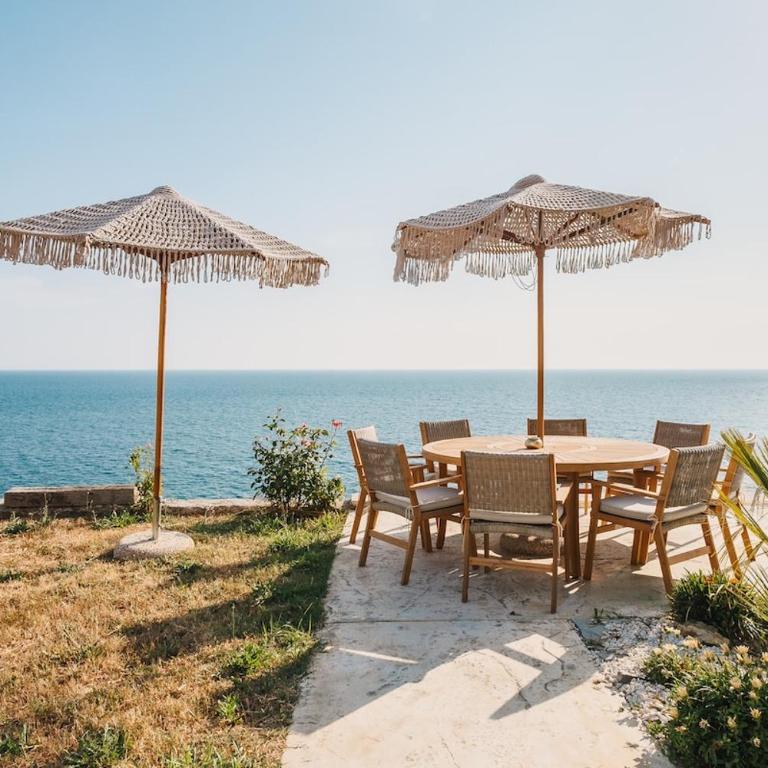 Cottage REE - One-Bedroom Apartment - 26