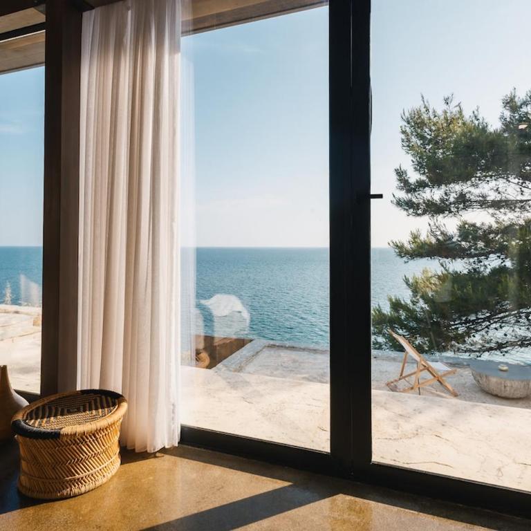 Cottage REE - One-Bedroom Apartment - 44
