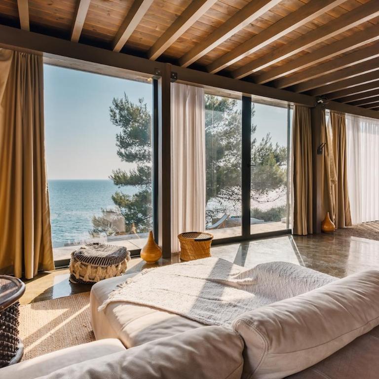 Cottage REE - One-Bedroom Apartment - 51