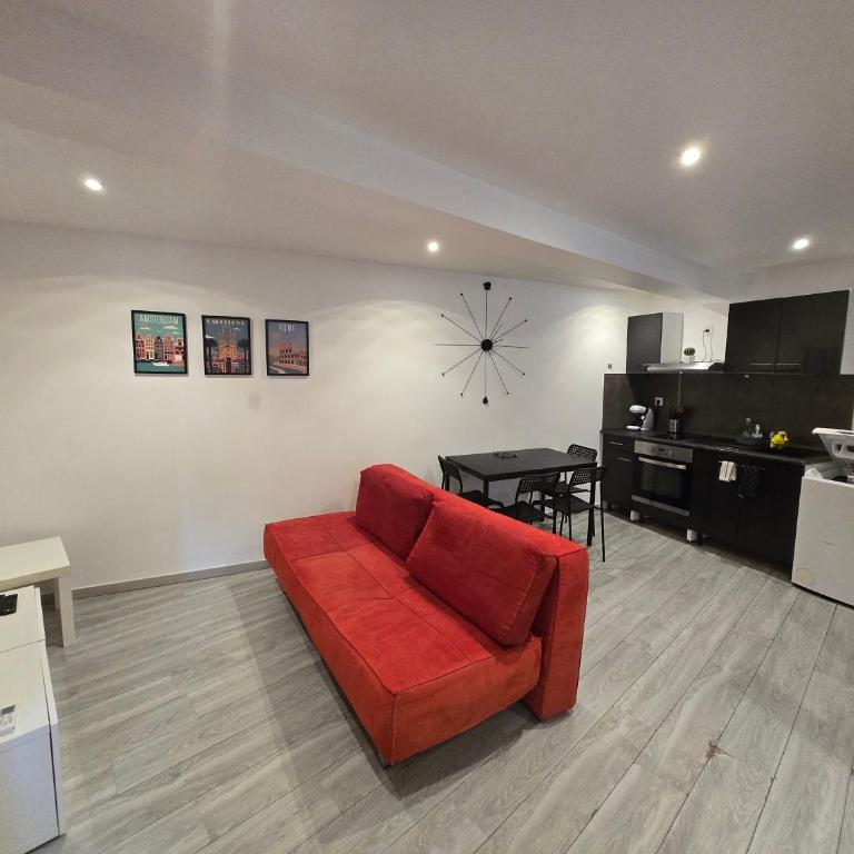 T2 Cozy proche des Halles Climatisé - One-Bedroom Apartment - 2