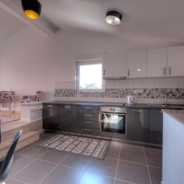 Apartments Delfin - One-Bedroom Apartment - 36