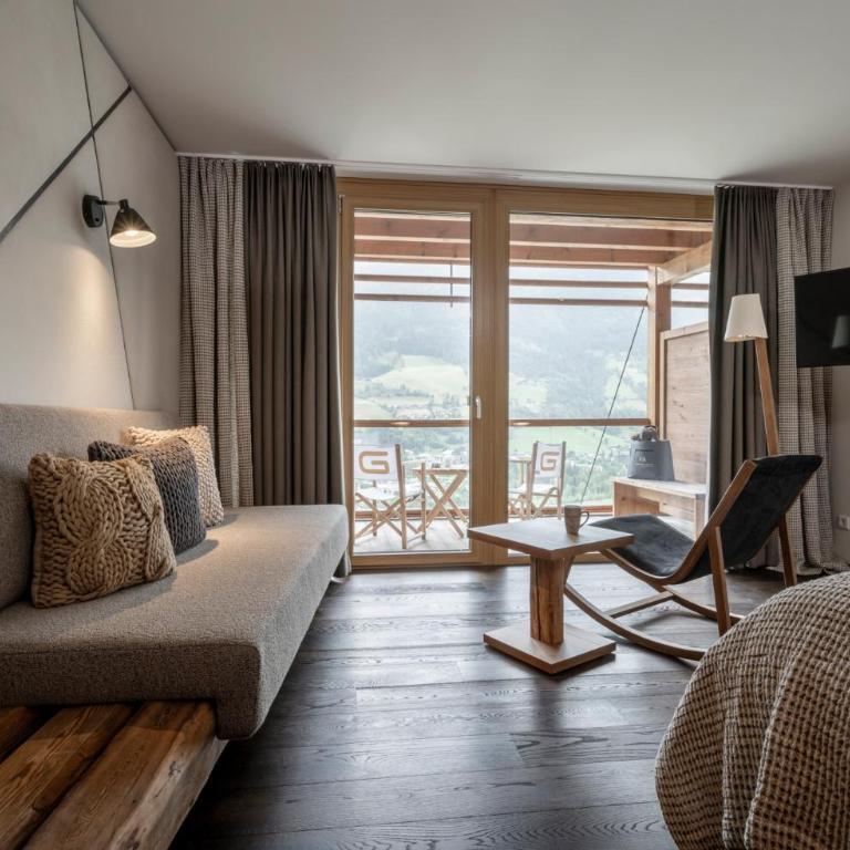 Das.Goldberg - Großes Superior Doppelzimmer mit Balkon - 3