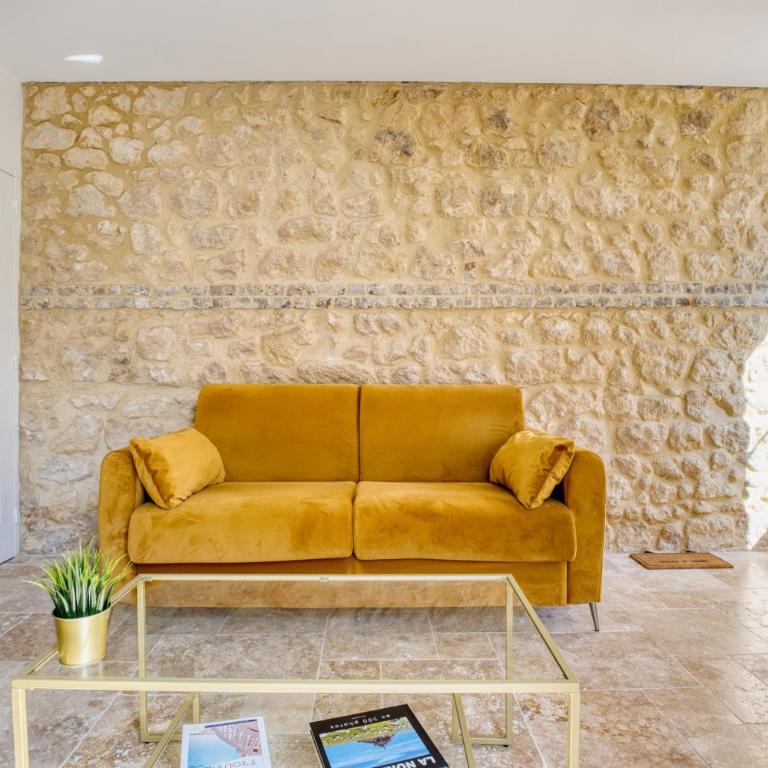 Maison cosy rénovée, tout à pied, plage et gare - Two-Bedroom House - 14