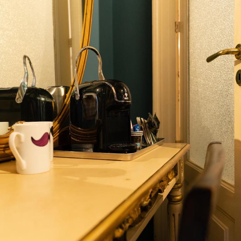 Vera Rooms - Standard King Room - 7