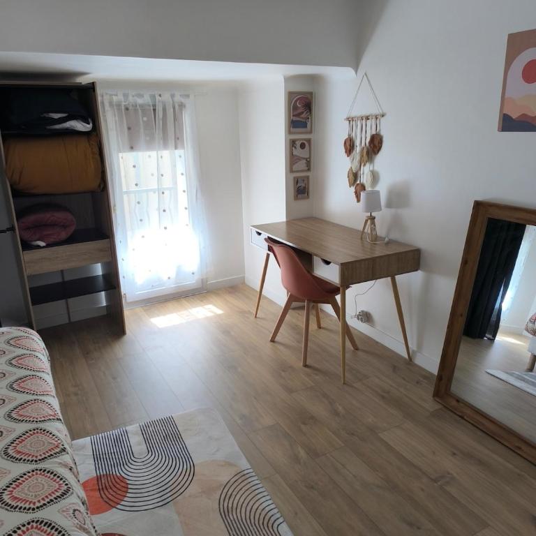 Bel Appartement Terracotta au cœur de Narbonne - Two-Bedroom Apartment - 6