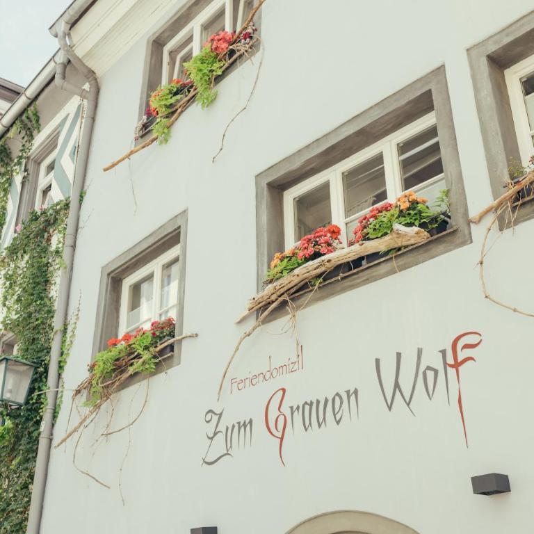 Feriendomizil "Zum Grauen Wolf" - Exklusive Ferienwohnungen im Herzen der Insel Lindau - One-Bedroom Loft Apartment with Balcony - 5