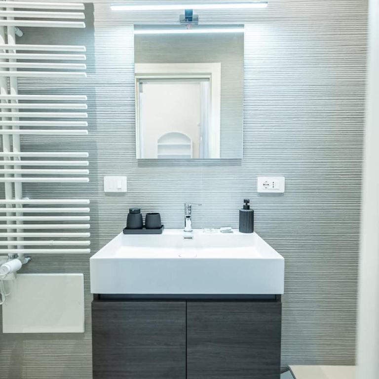 Casa Gemma Rome - Four-Bedroom Platinum Apartment - 28