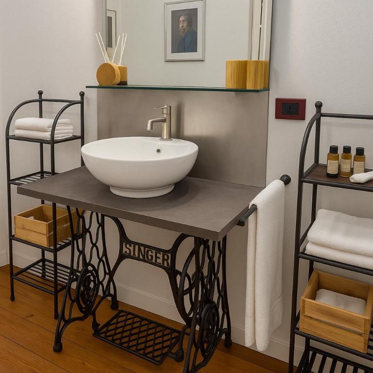 Il salotto di Torino centrale in piazza Vittorio Veneto by Turin House Collection - Appartamento con 2 Camere da Letto - 18