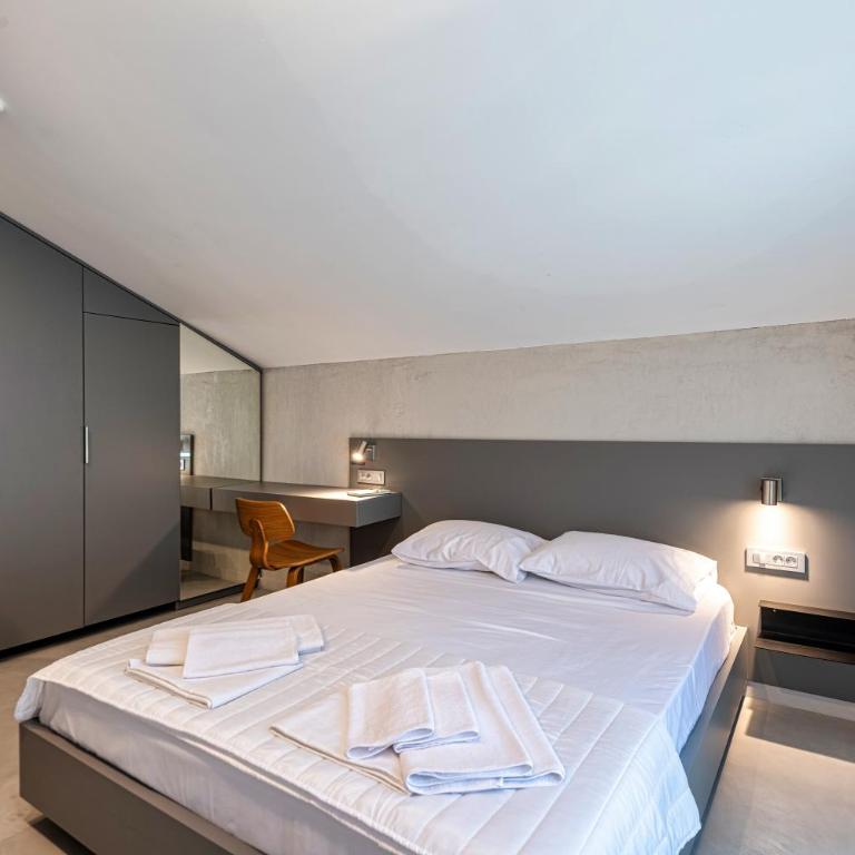 Lucciola Boutique Rooms - Dvokrevetna Soba s Bračnim Krevetom u Potkrovlju - 5